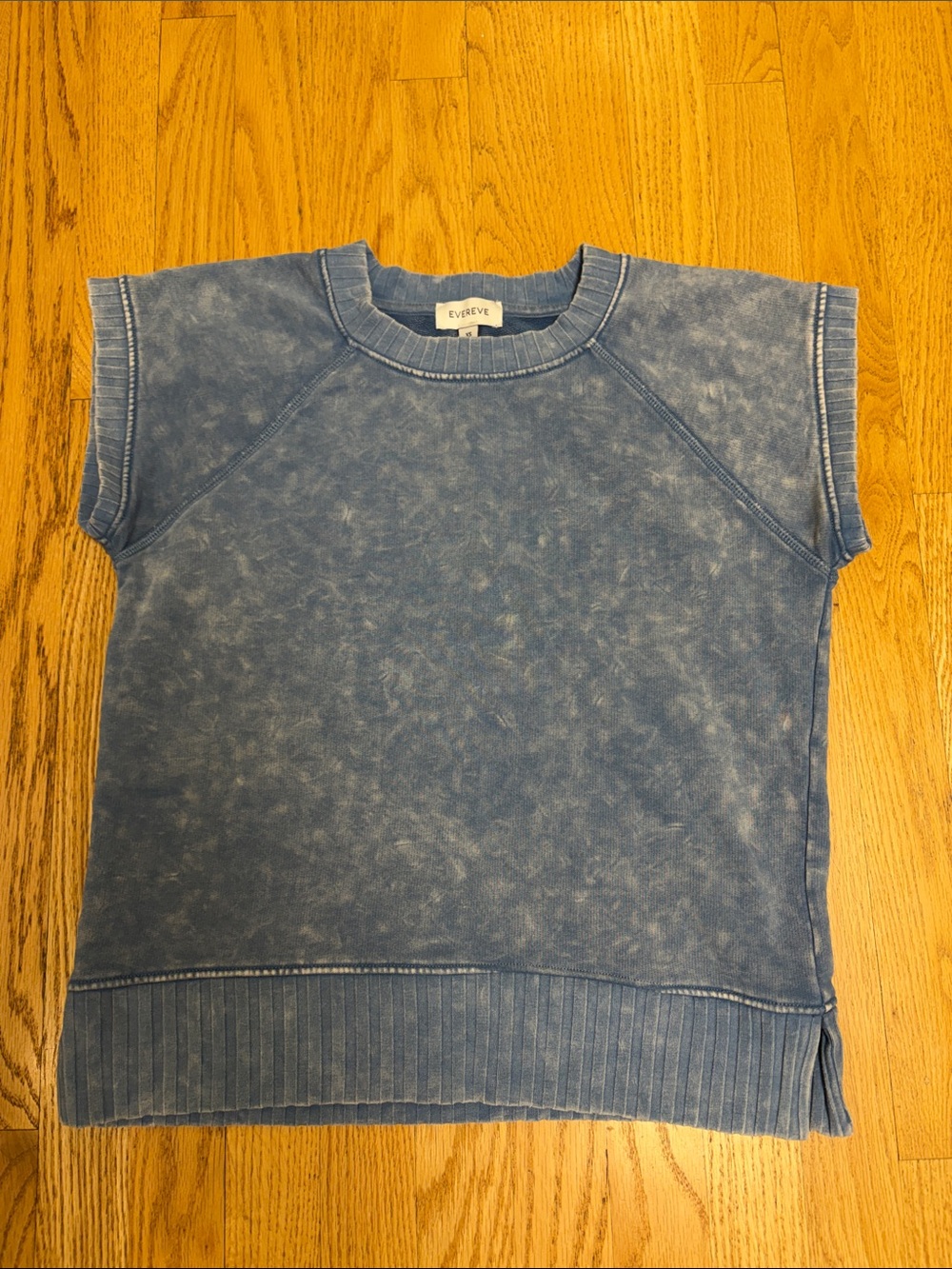 Evereve Blue Short Sleeve Sweatshirt size XS